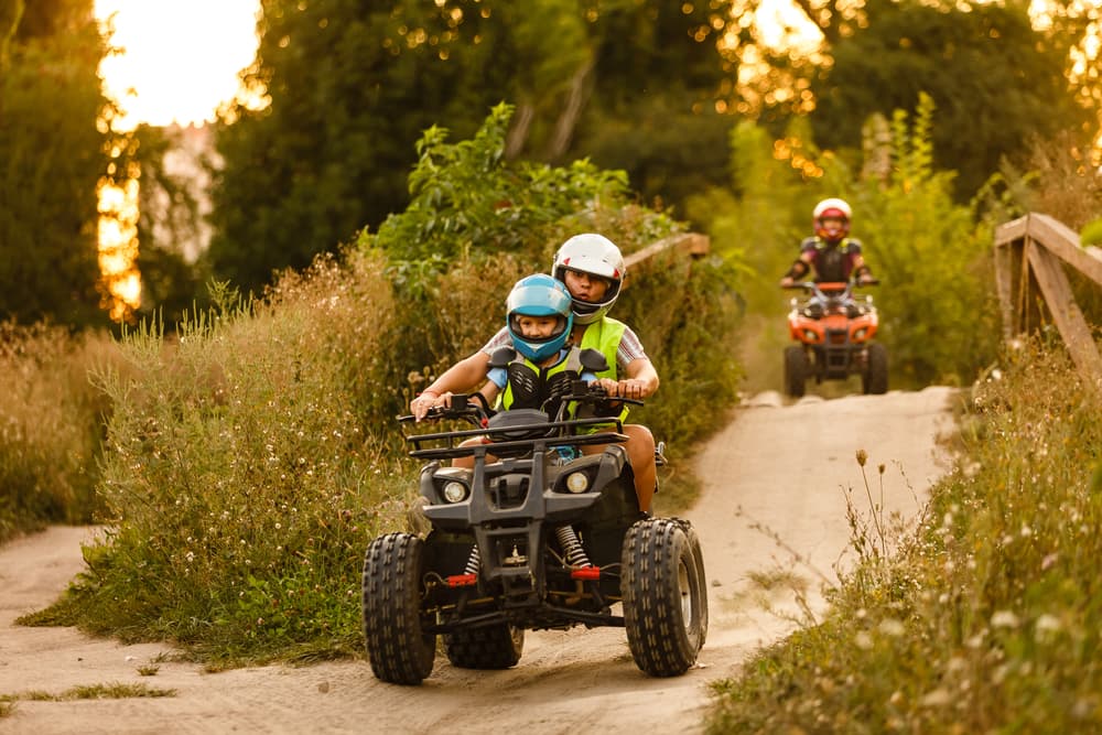 Conceptos básicos sobre seguridad y prevención de lesiones en los quads