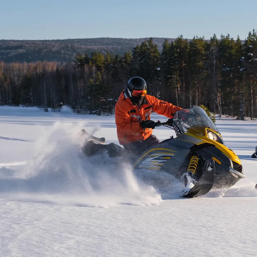 Abogado especializado en accidentes con lesiones en motos de nieve
