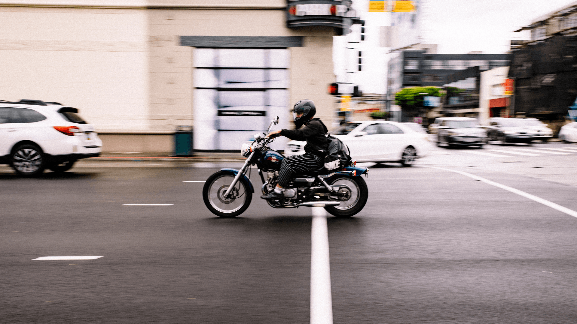 illinois-motorcycle-helmet-law-04