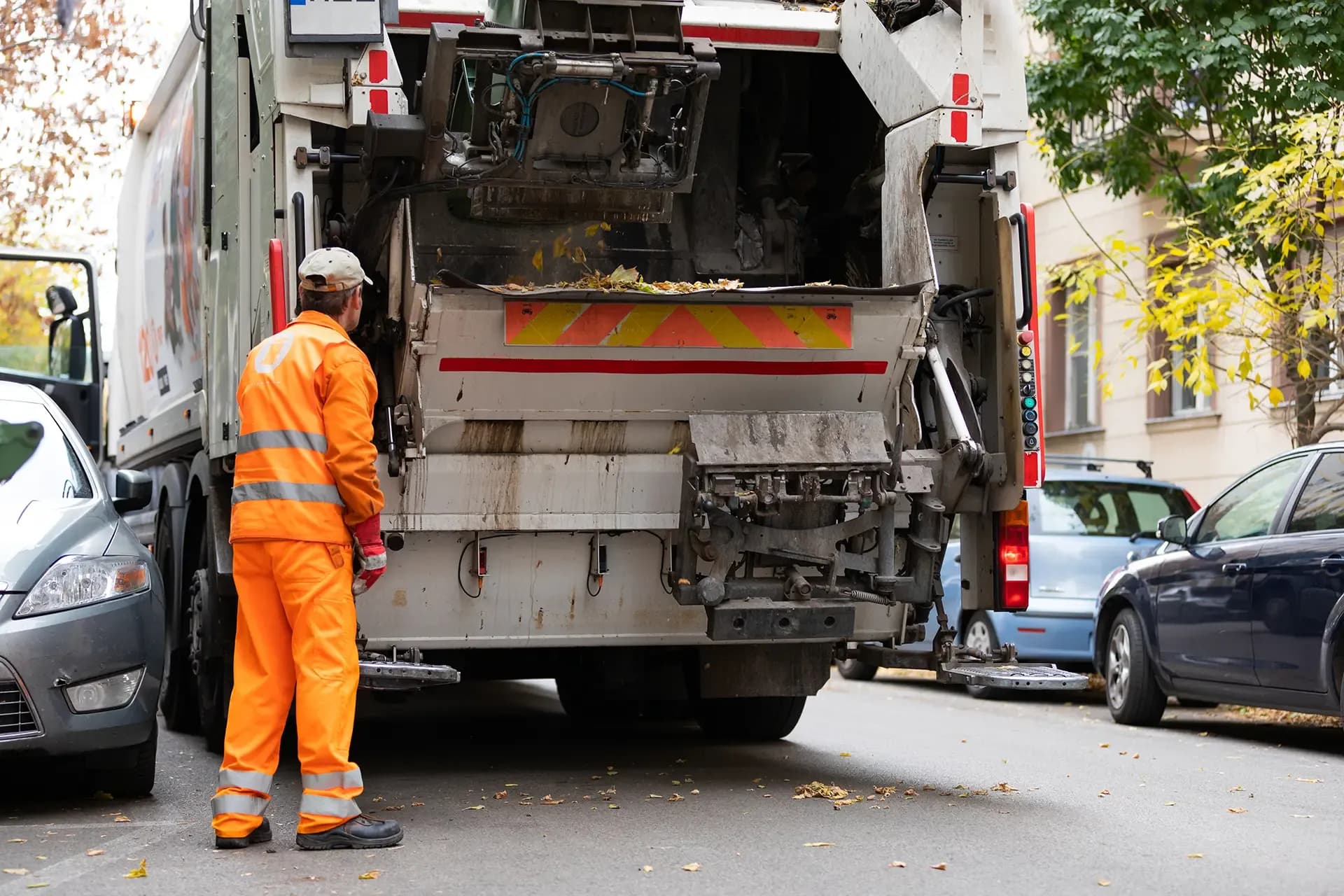 Garbage Truck Accident Leaves Three Dead Garbage Truck Accident Leaves Three Dead