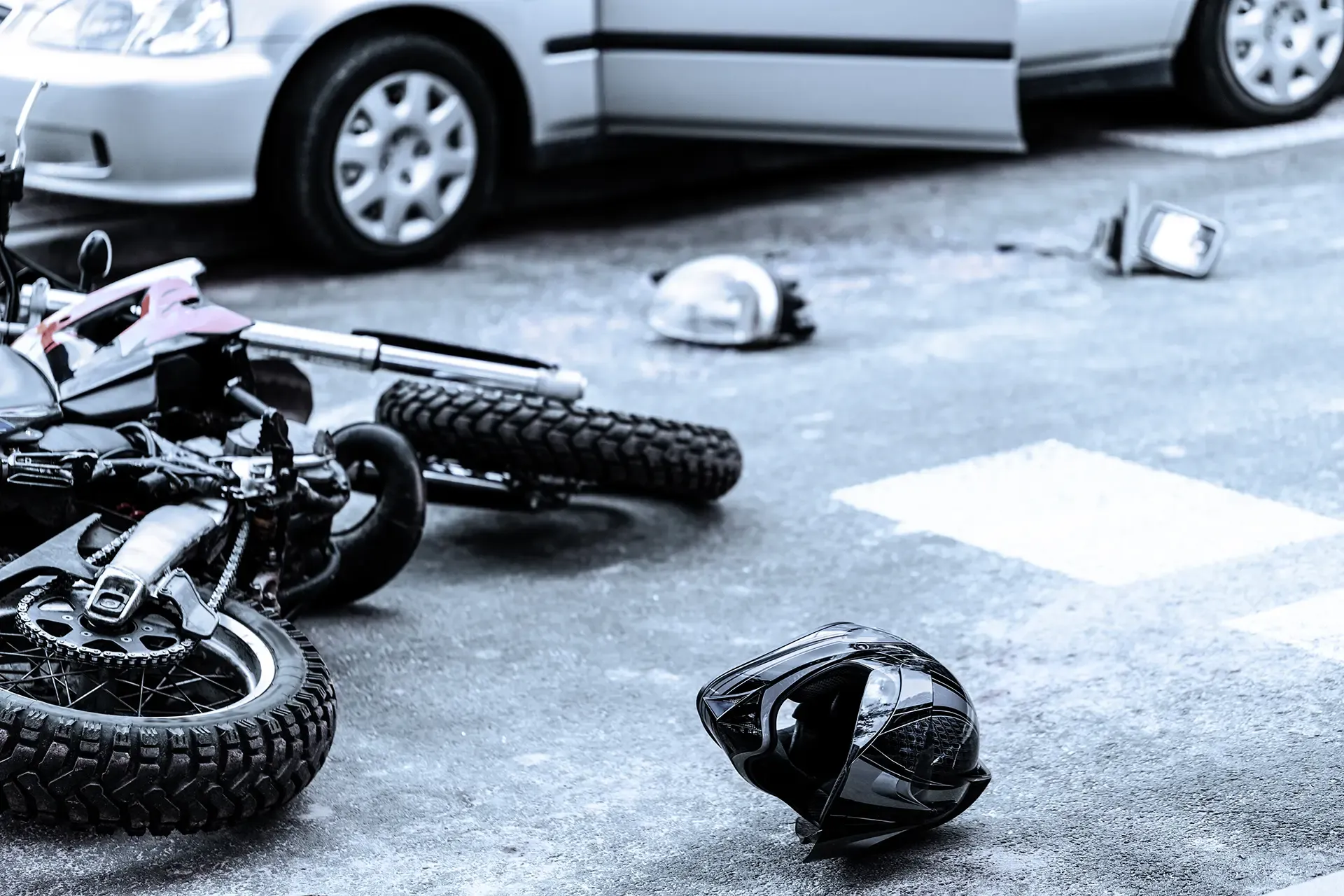 ¿Cómo puede ayudarme una demanda por homicidio culposo tras perder a un ser querido en un accidente de moto? ¿Cómo puede ayudarme una demanda por homicidio culposo tras perder a un ser querido en un accidente de moto?