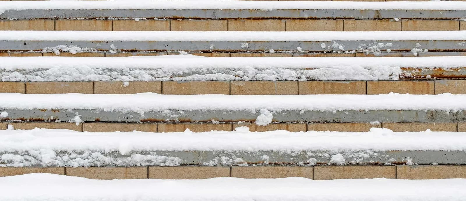 área-de-práctica-lesiones-personales-responsabilidad-civil-por-defectos-en-inmuebles-nieve-y-hielo-copia-del-banner área-de-práctica-lesiones-personales-responsabilidad-civil-por-defectos-en-inmuebles-nieve-y-hielo-copia-del-banner